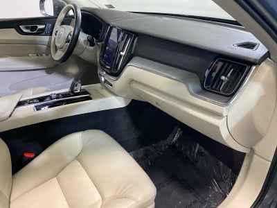 2023 Volvo XC60 Core