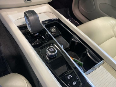 2023 Volvo XC60 Core