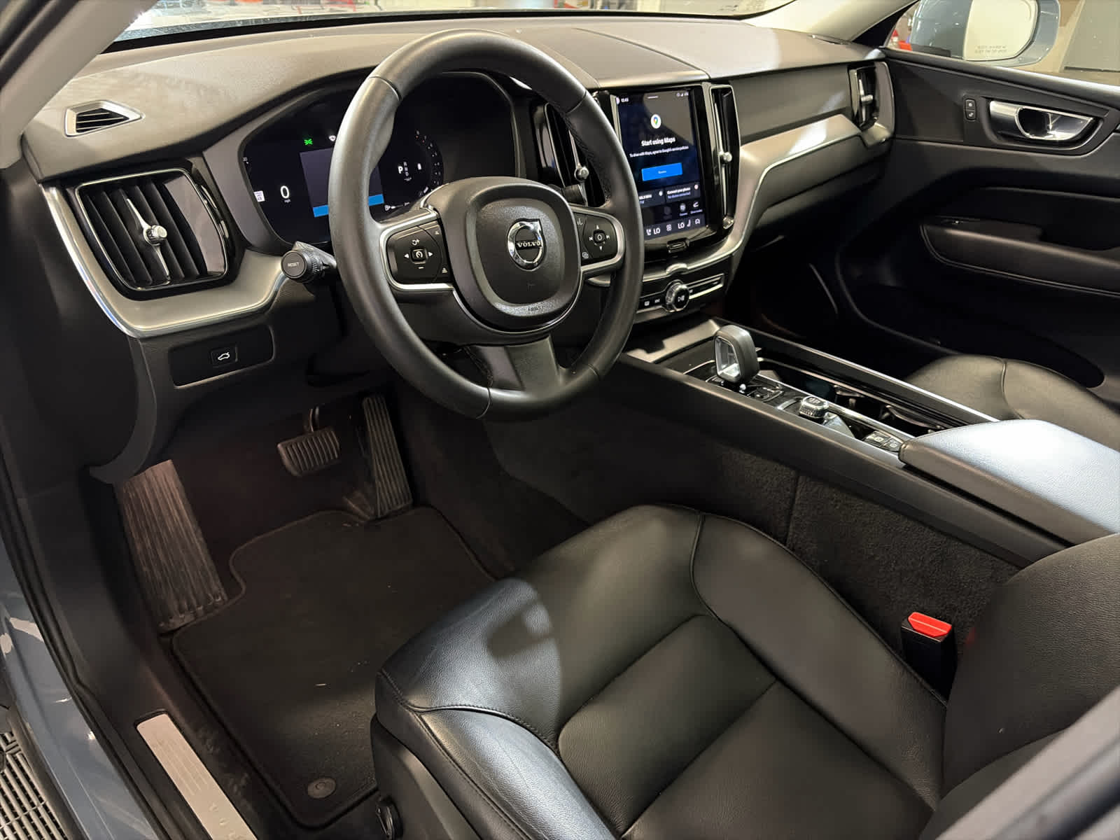 2023 Volvo XC60 Core