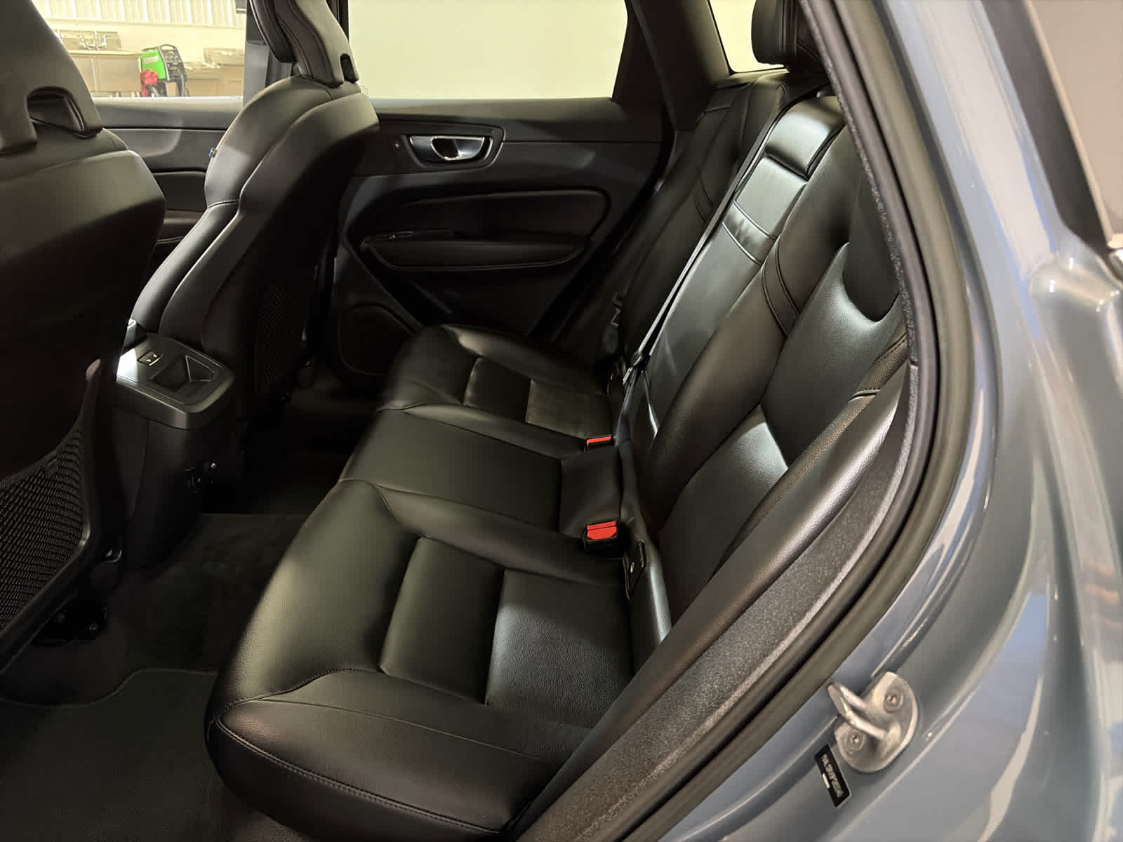 2023 Volvo XC60 Core