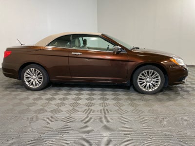 2013 Chrysler 200 Limited