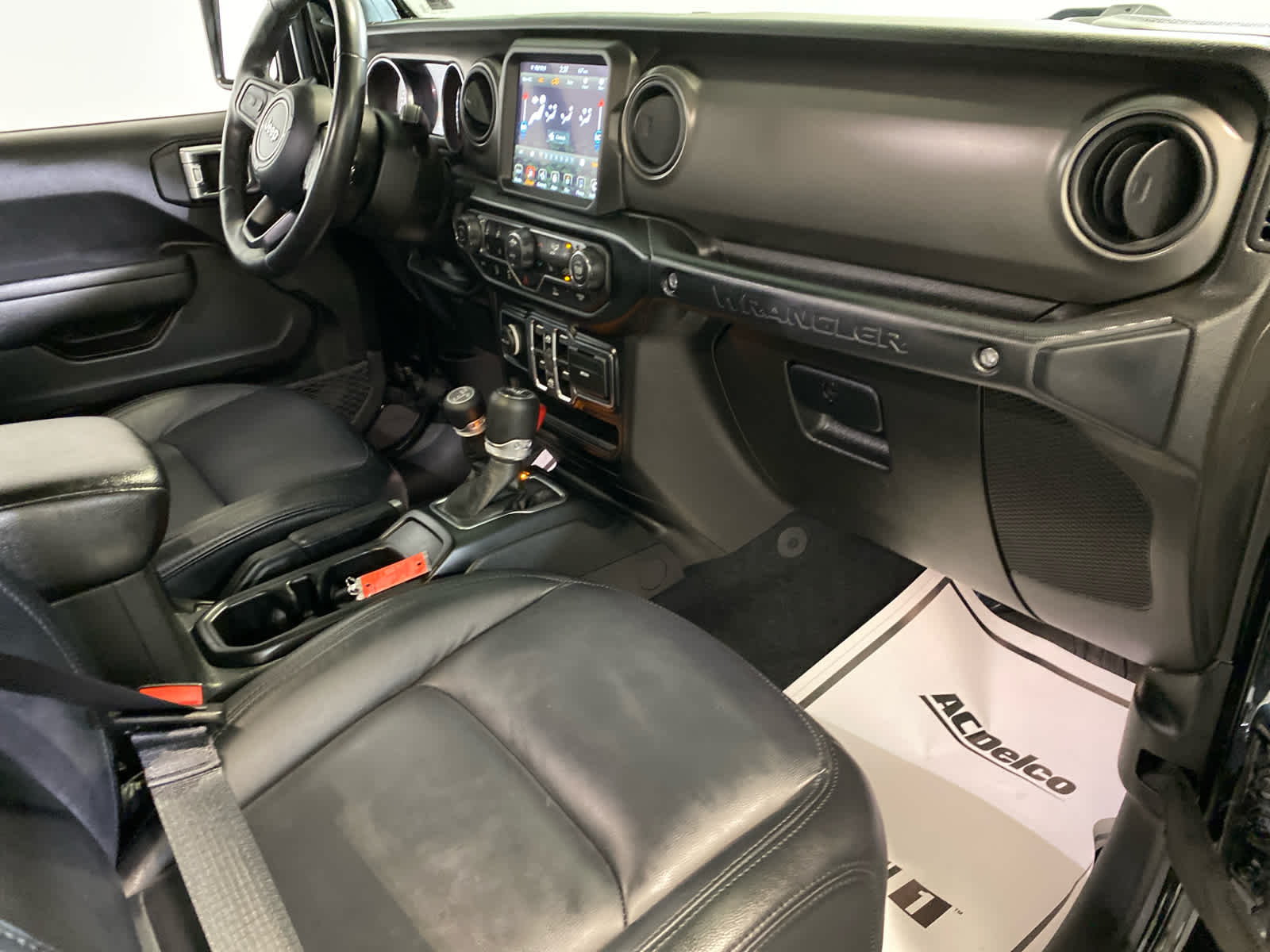 2022 Jeep Wrangler Unlimited Willys