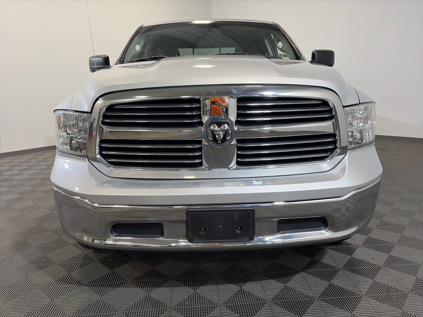 2018 RAM 1500 SLT