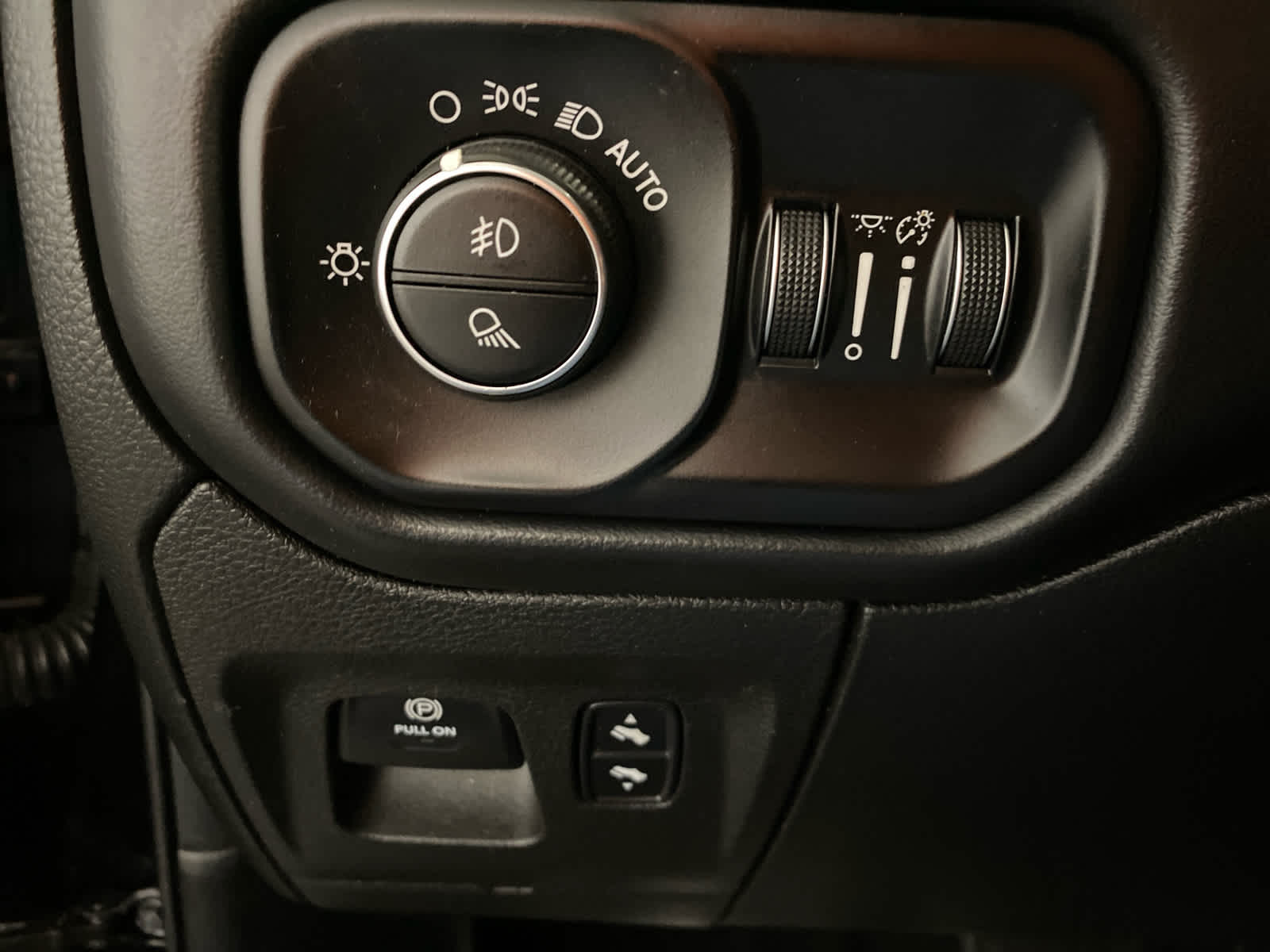 2021 RAM 1500 Limited