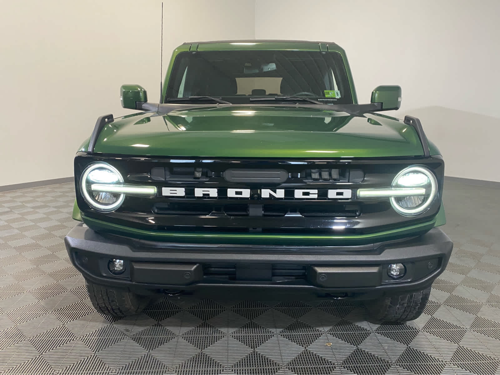 2023 Ford Bronco Base