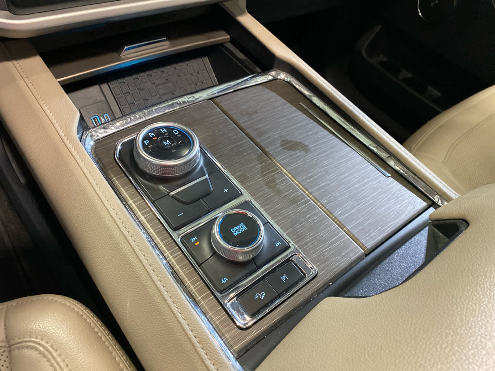 2022 Ford EXPEDITION MAX Base