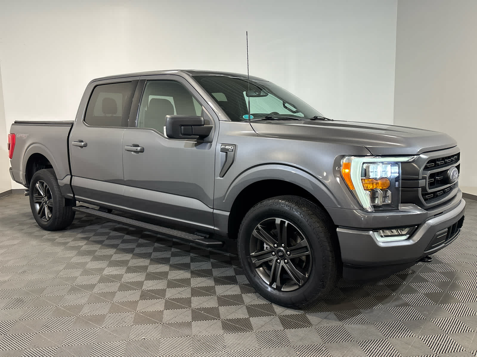2022 Ford F-150 XL