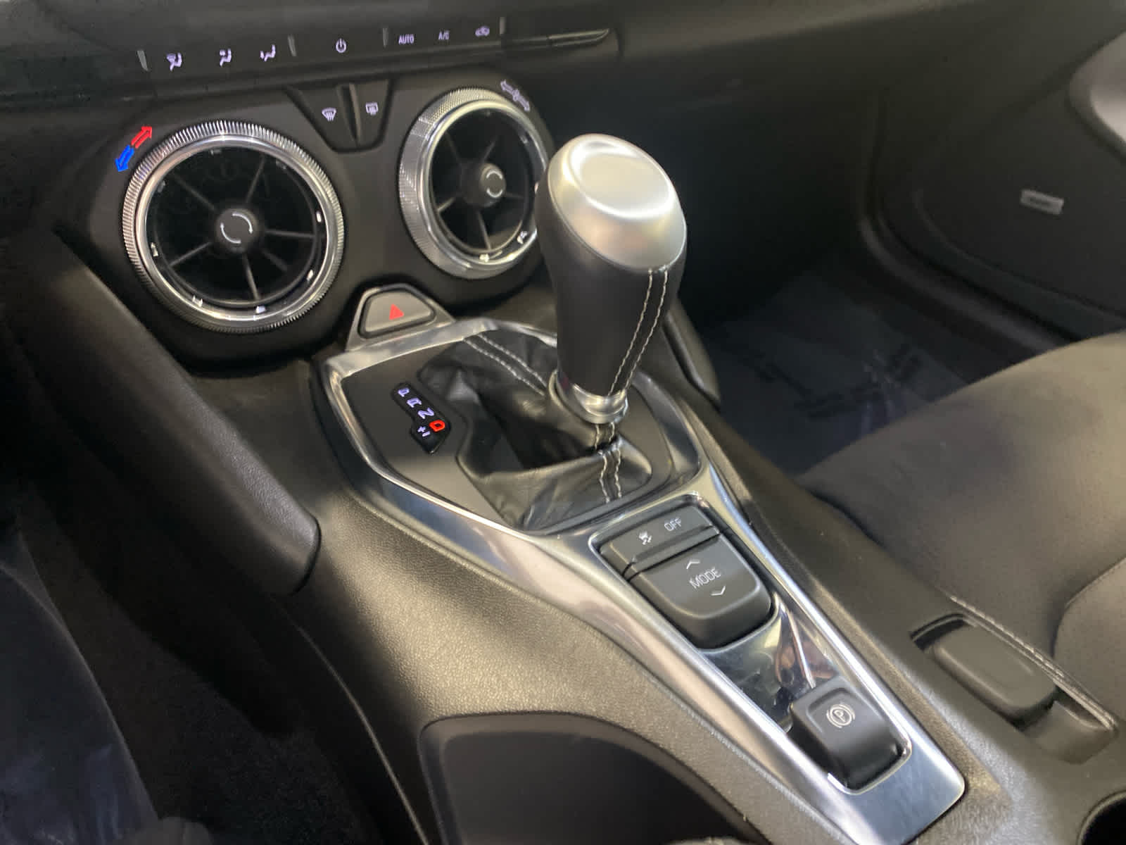 2022 Chevrolet Camaro LT1