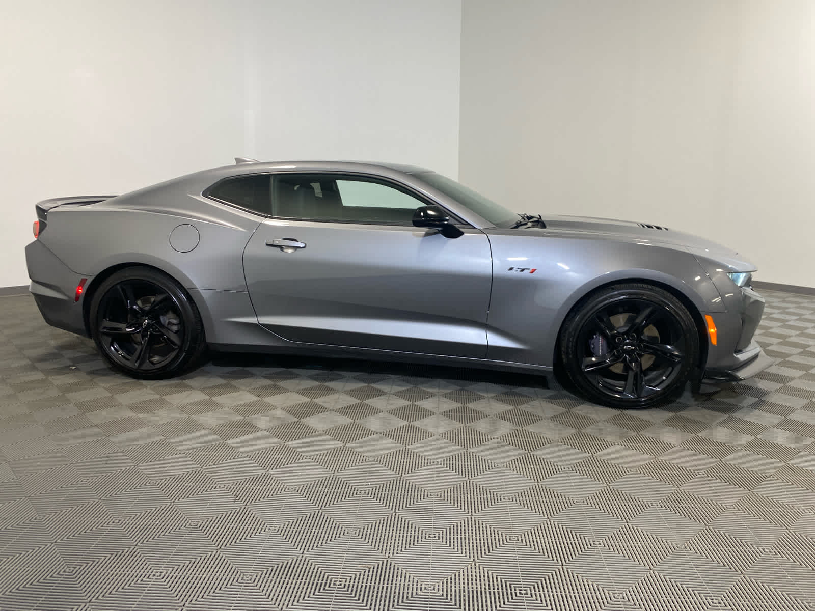 2022 Chevrolet Camaro LT1