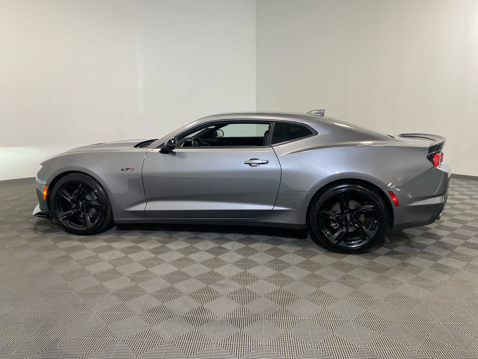 2022 Chevrolet Camaro LT1