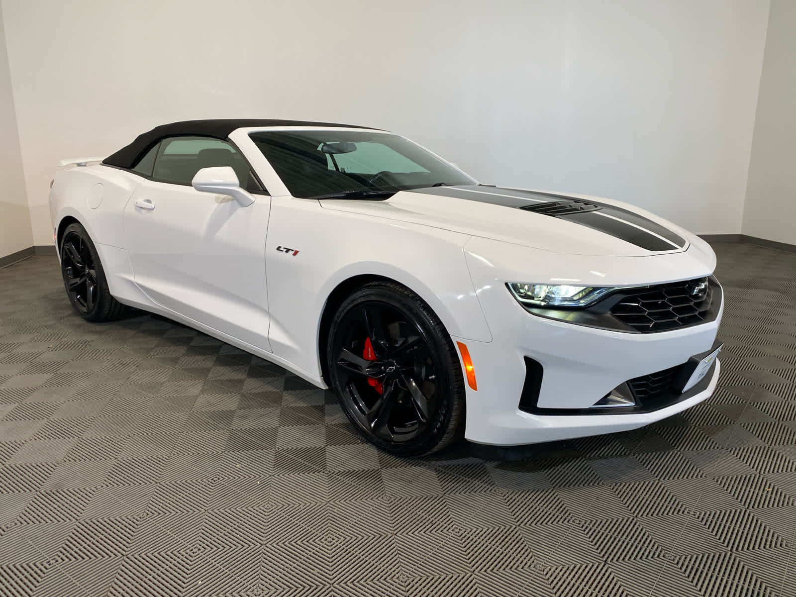 2023 Chevrolet Camaro LT1