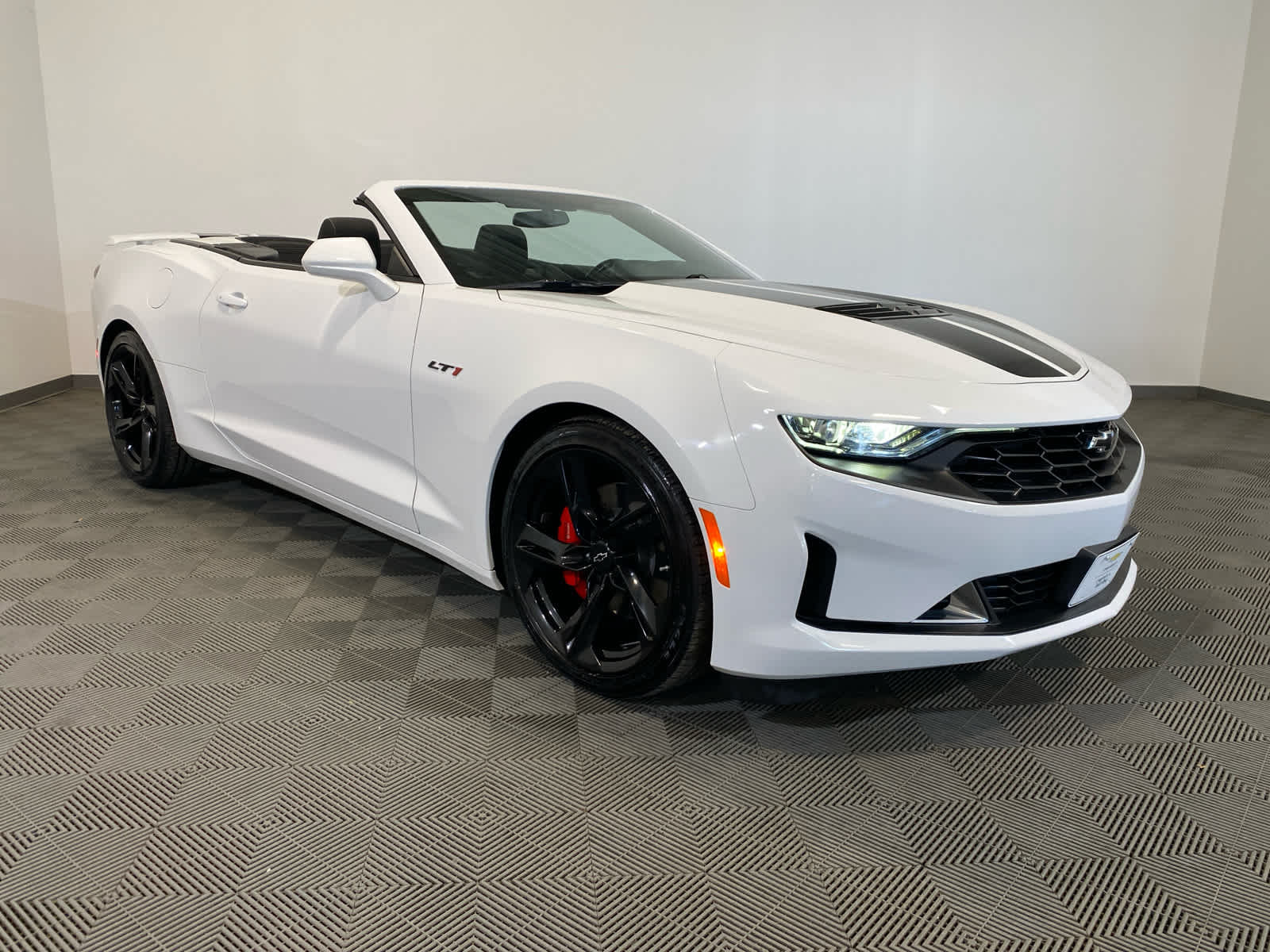 2023 Chevrolet Camaro LT1