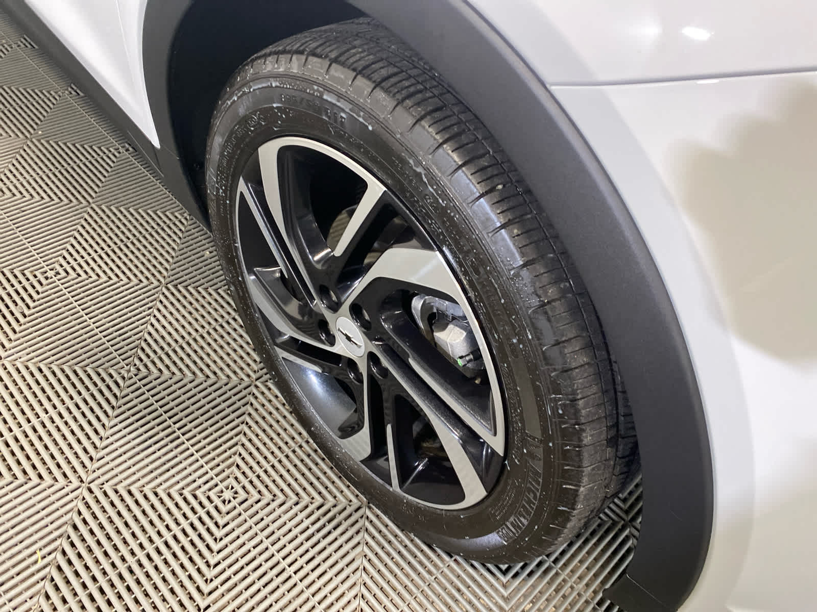 2023 Chevrolet Bolt EV 2LT