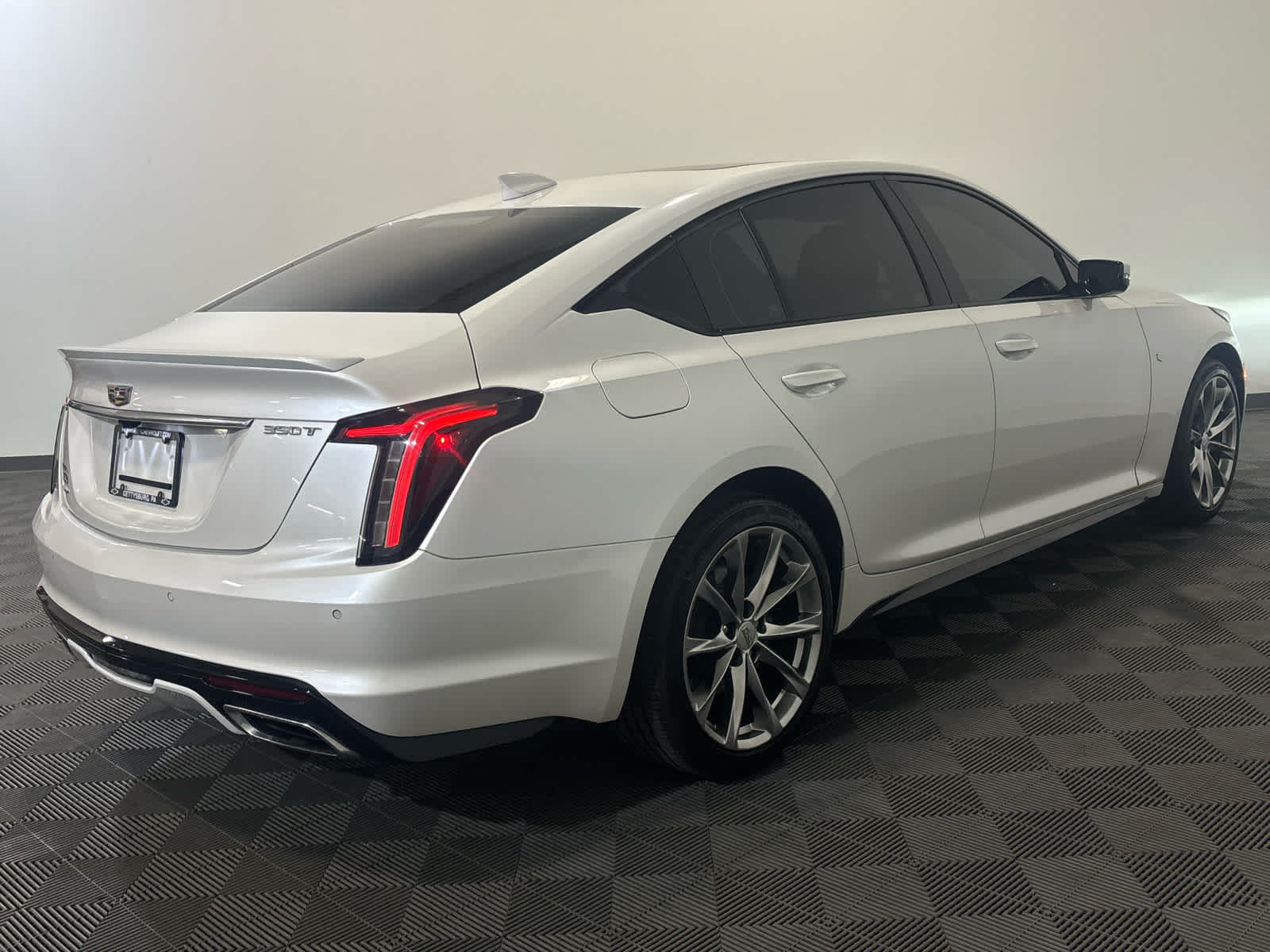 2022 Cadillac CT5 Sport