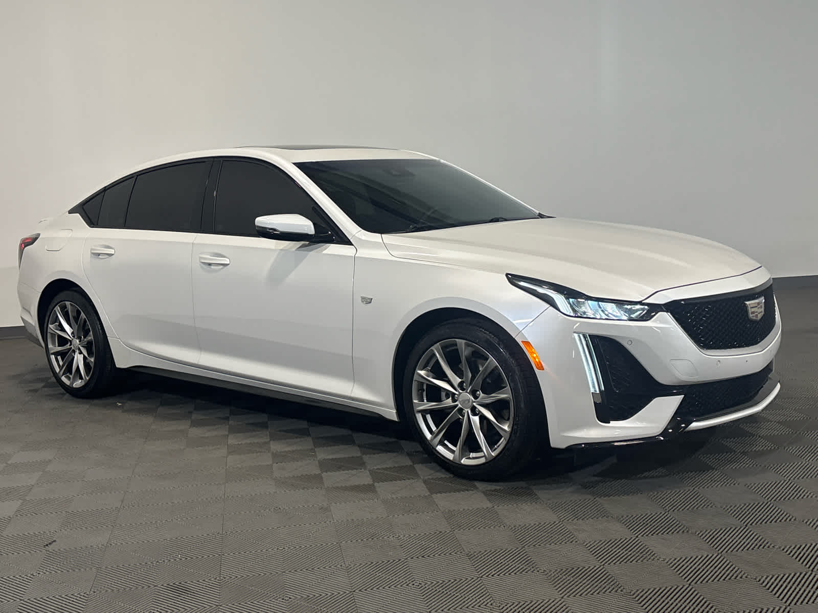 2022 Cadillac CT5 Sport
