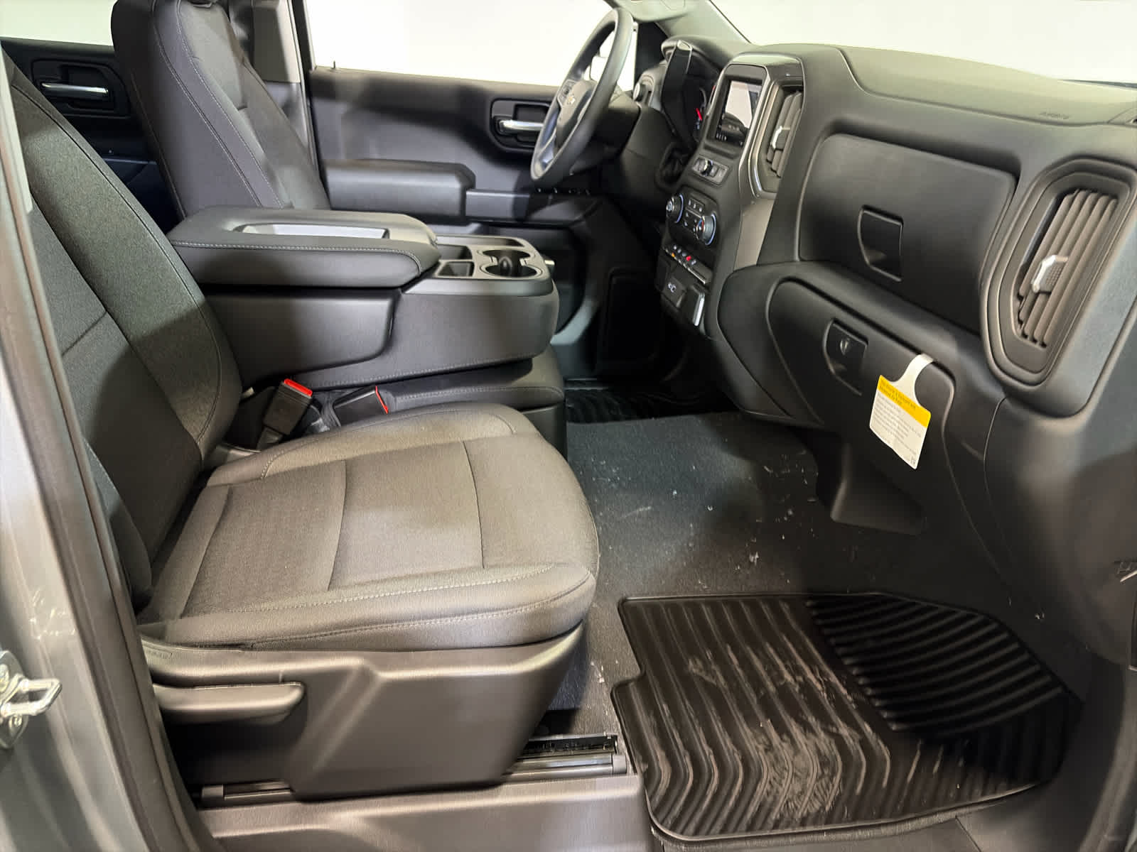 2026 Chevrolet Silverado 1500 Custom - Photo 28