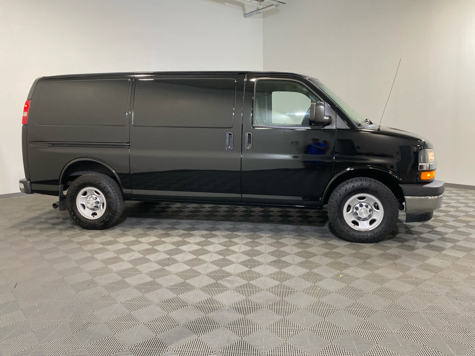 Used 2017 Chevrolet Express Cargo Work Van with VIN 1GCWGAFF2H1143495 for sale in Gettysburg, PA