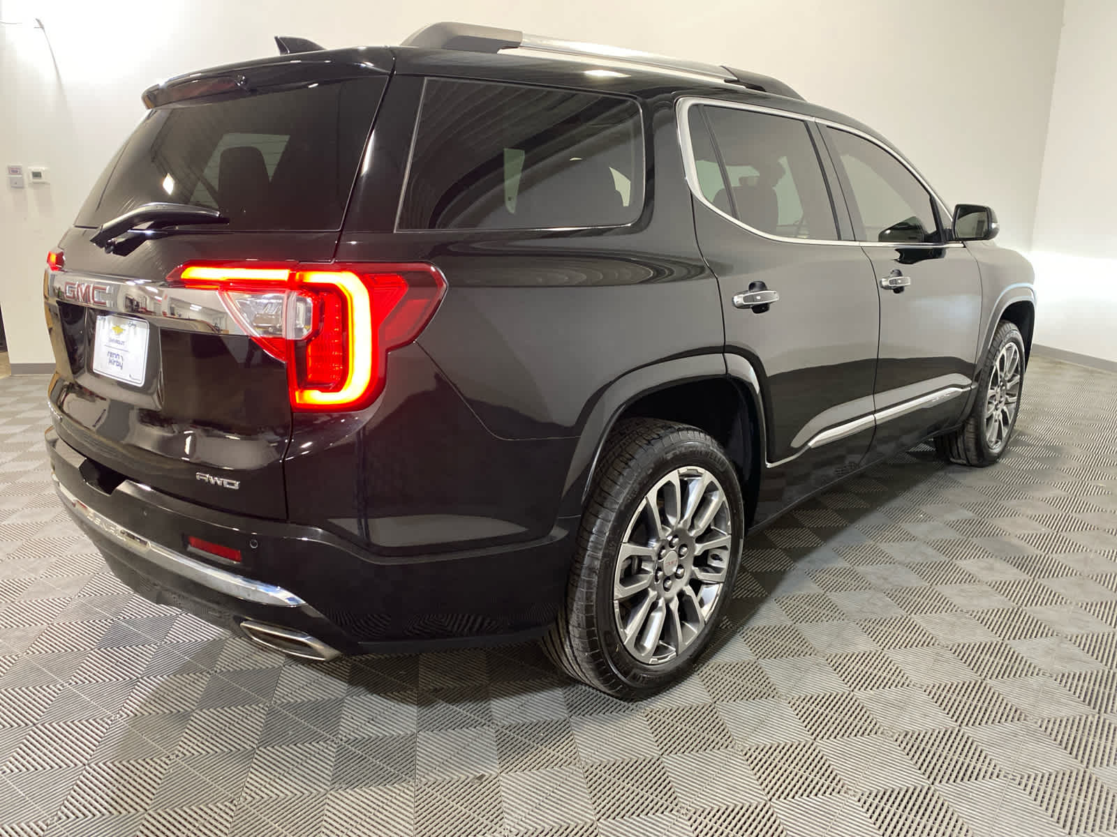 2022 GMC Acadia Denali