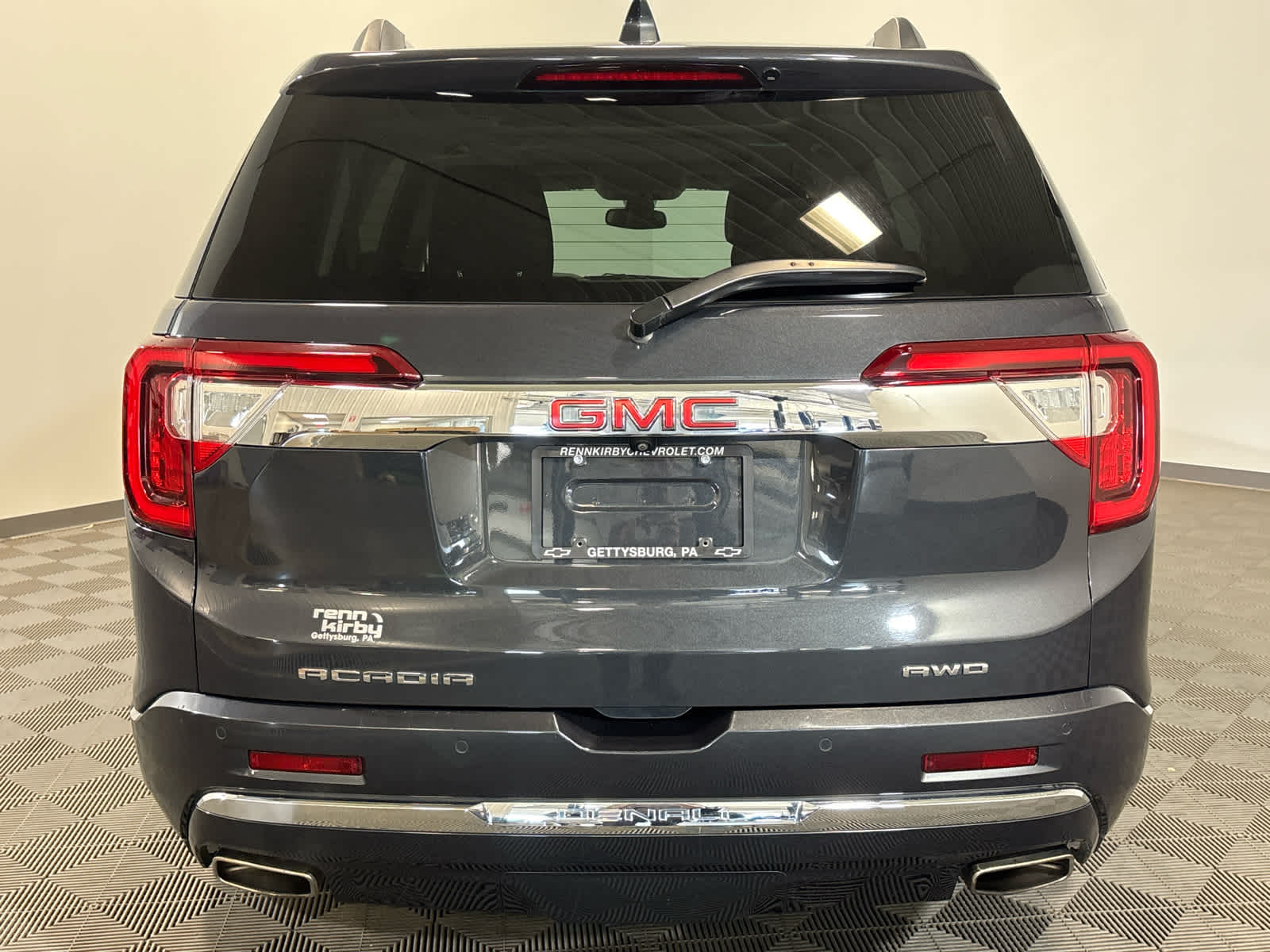2021 GMC Acadia Denali
