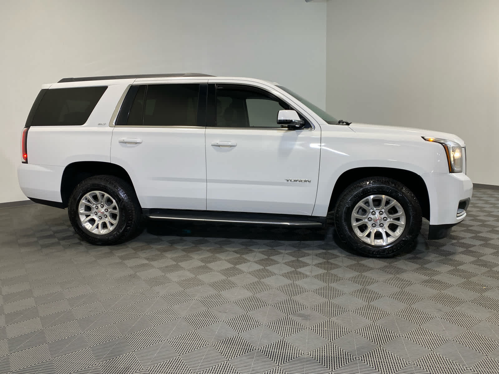 2016 GMC Yukon SLT