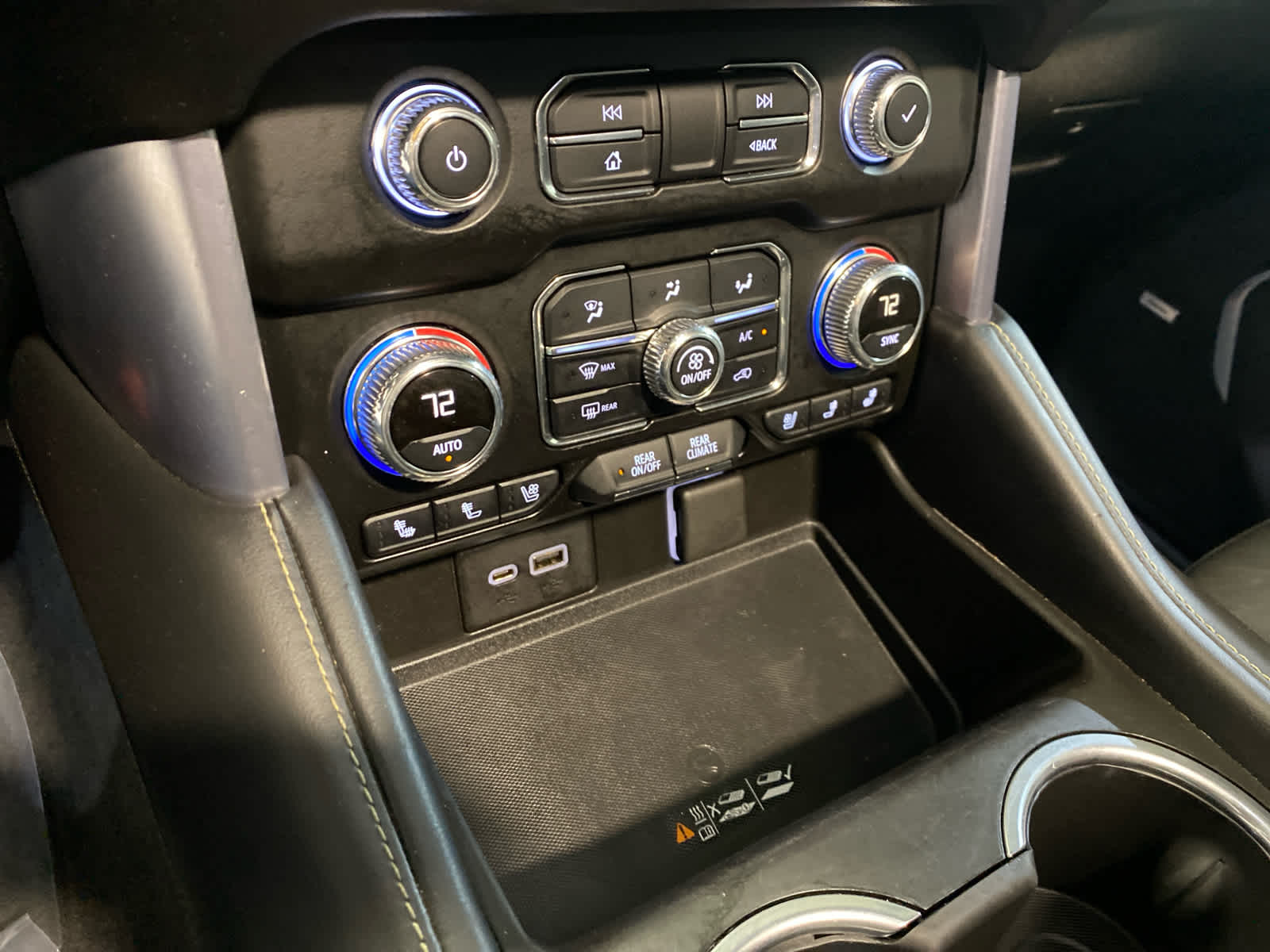 2021 GMC Yukon XL SLT