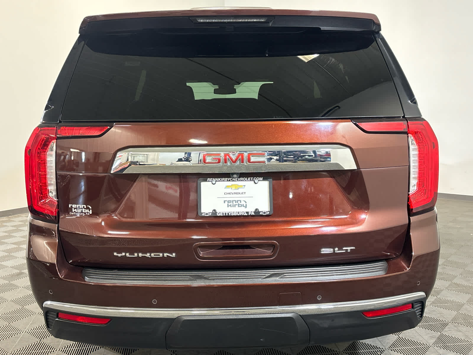 2023 GMC Yukon XL SLT