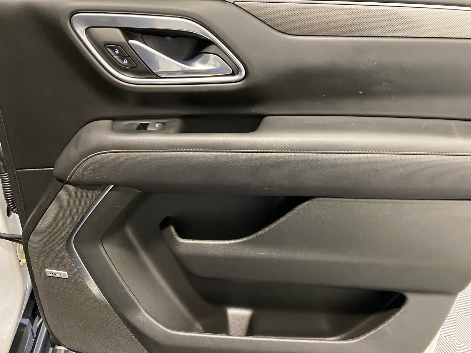 2022 GMC Yukon XL AT4