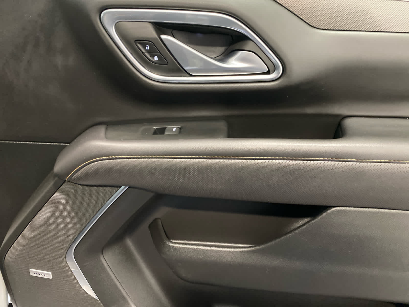 2022 GMC Yukon XL AT4