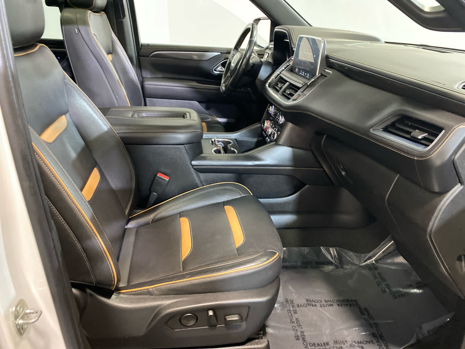 2022 GMC Yukon XL AT4