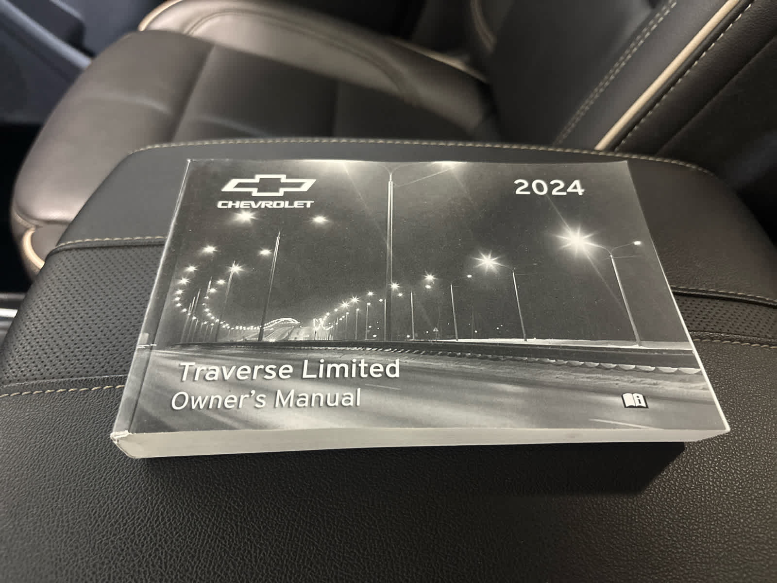 2024 Chevrolet Traverse Limited Premier