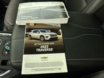 2023 Chevrolet Traverse LT Leather