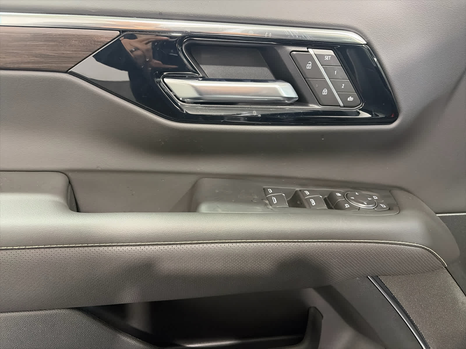 2027 Chevrolet Tahoe Premier