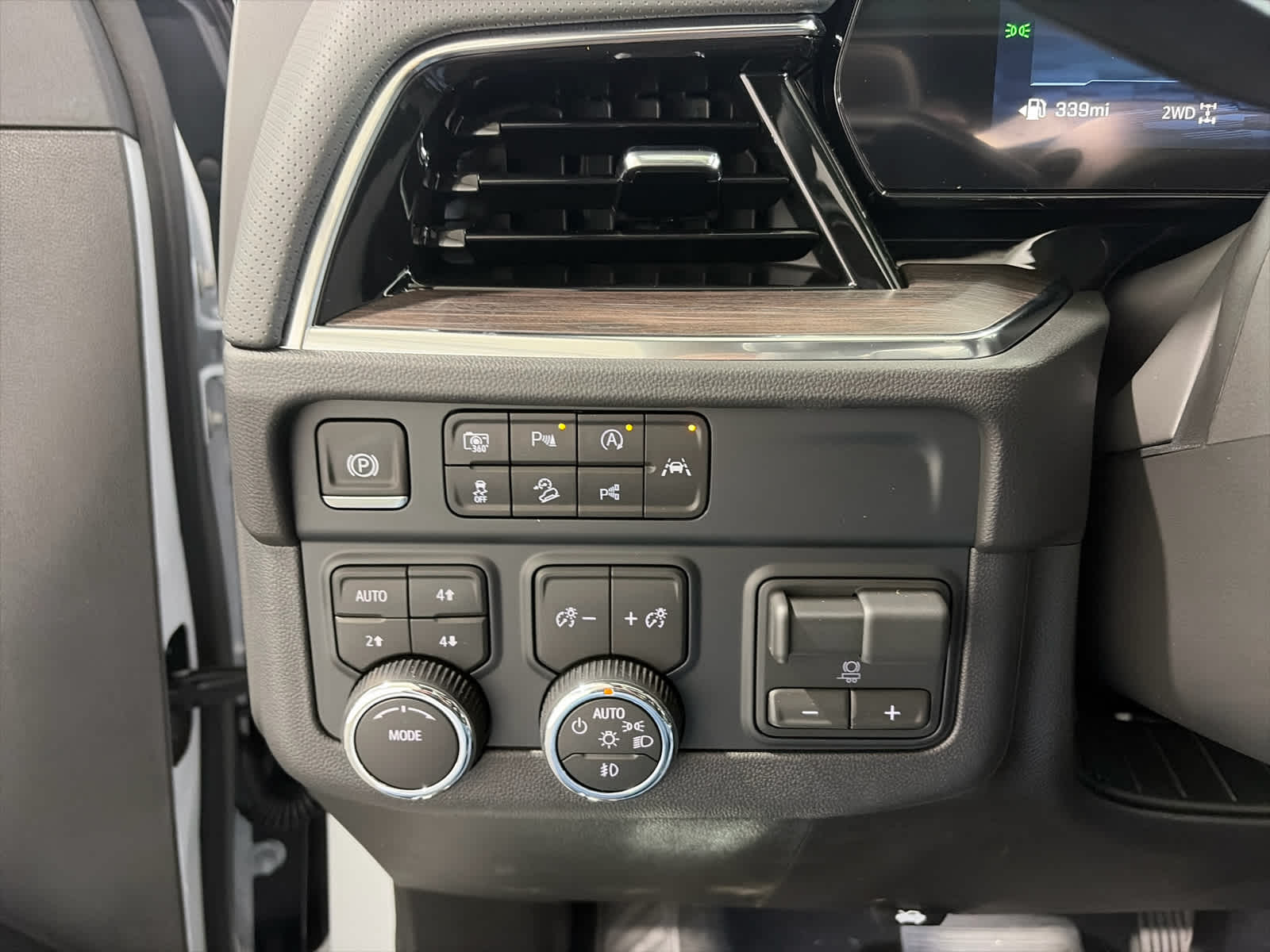 2027 Chevrolet Tahoe Premier