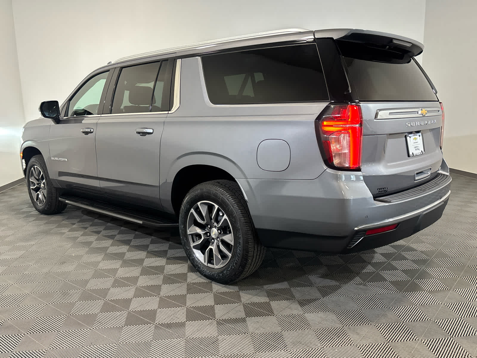 2021 Chevrolet Suburban LT