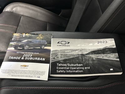 2023 Chevrolet Suburban RST