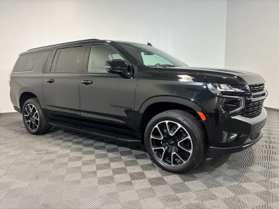 2023 Chevrolet Suburban RST