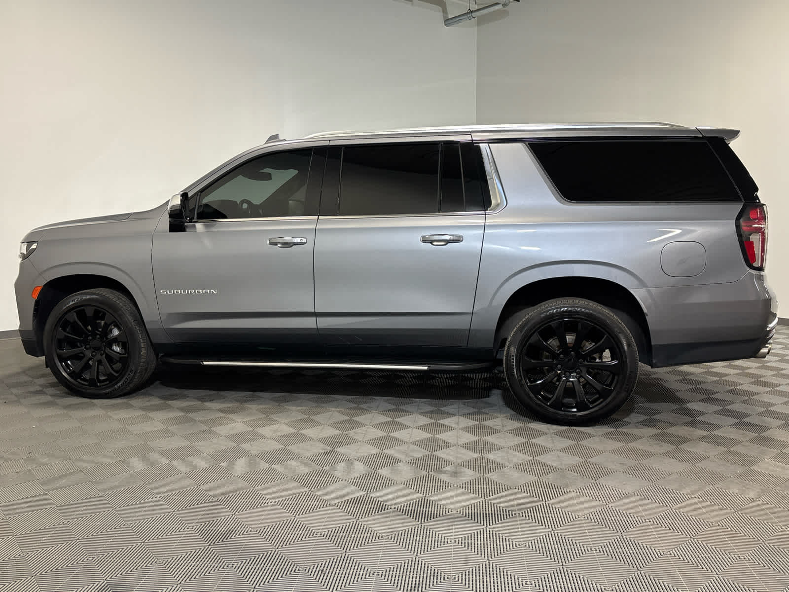 2022 Chevrolet Suburban Premier