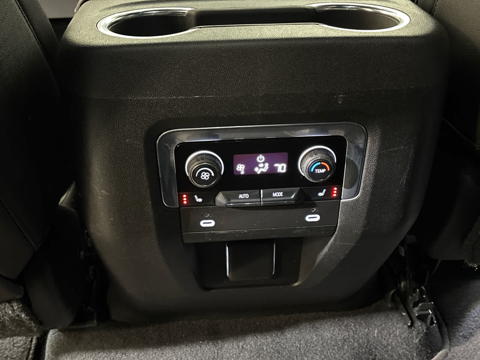 2022 Chevrolet Suburban Premier