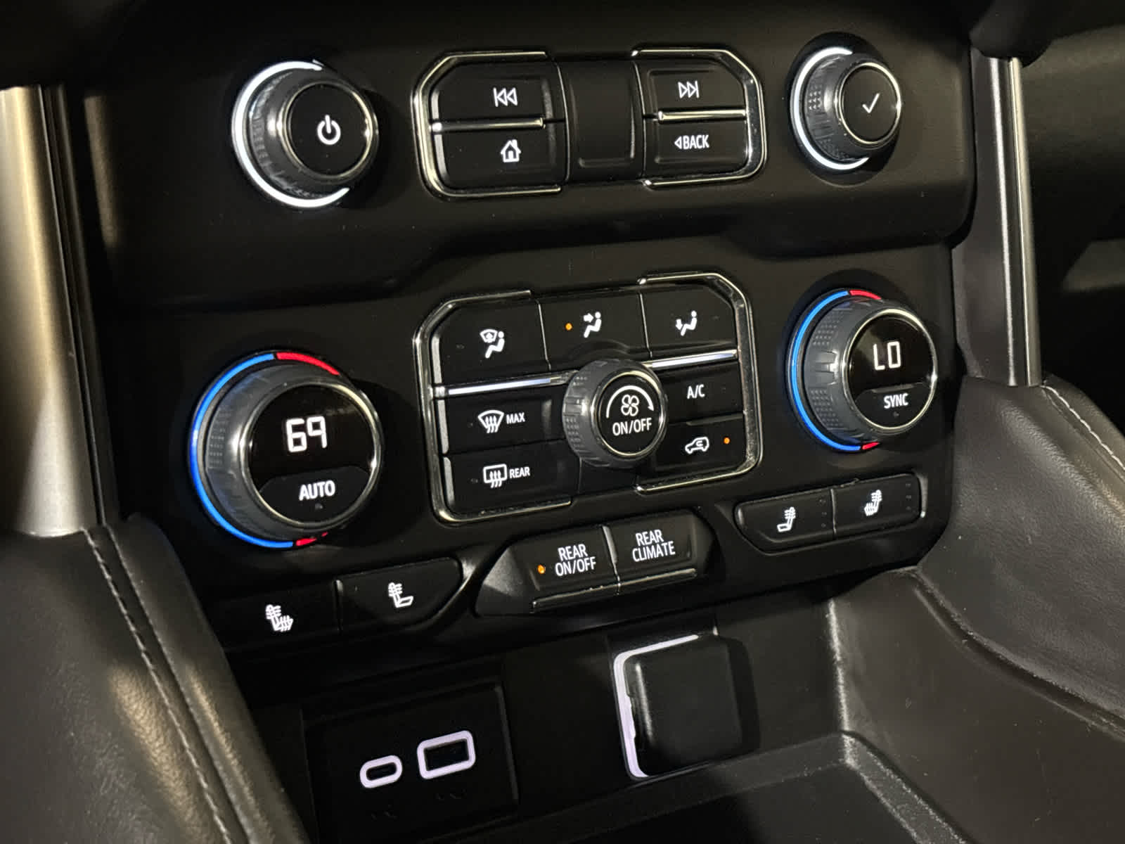 2024 Chevrolet Tahoe LT