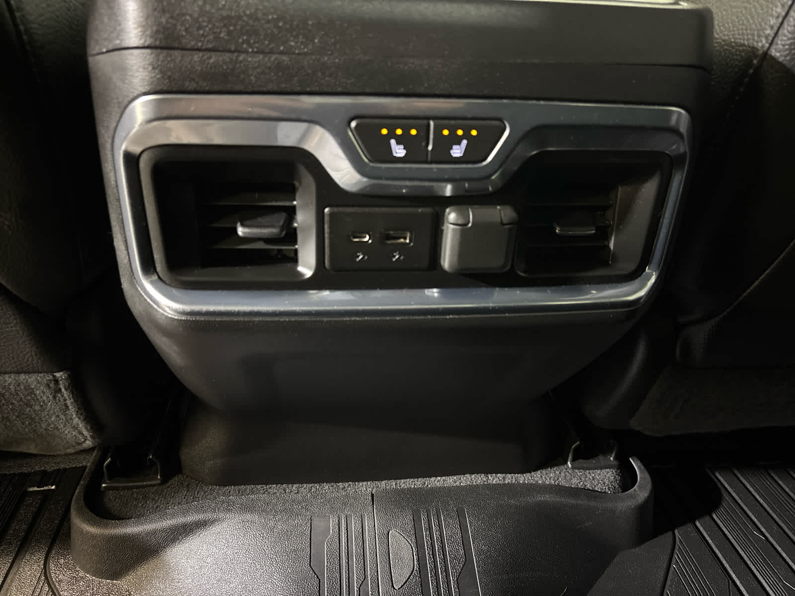 2022 GMC Sierra 3500 HD Denali