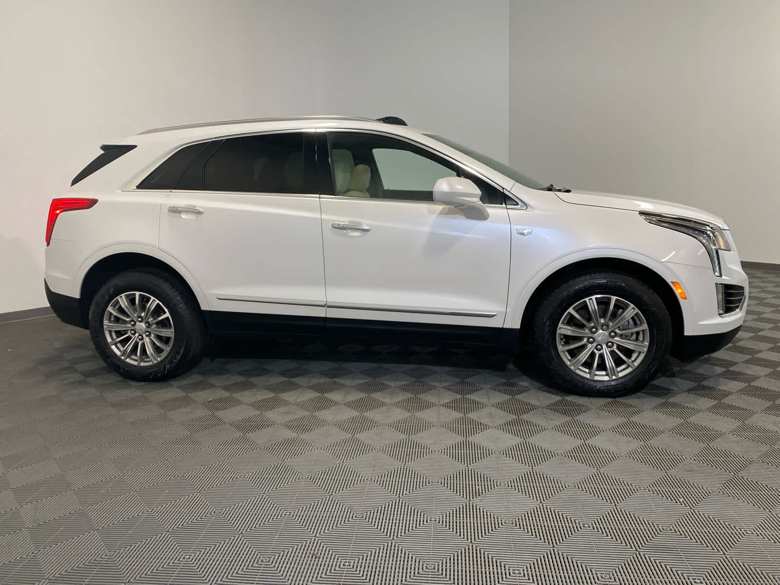 2019 Cadillac XT5 Luxury AWD