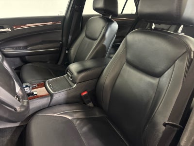 2014 Chrysler 300 Base