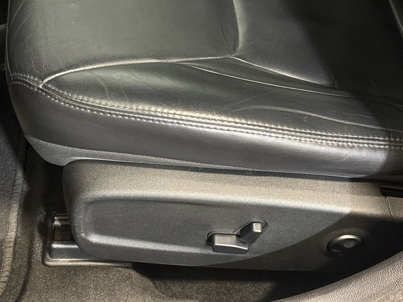 2014 Chrysler 300 Base