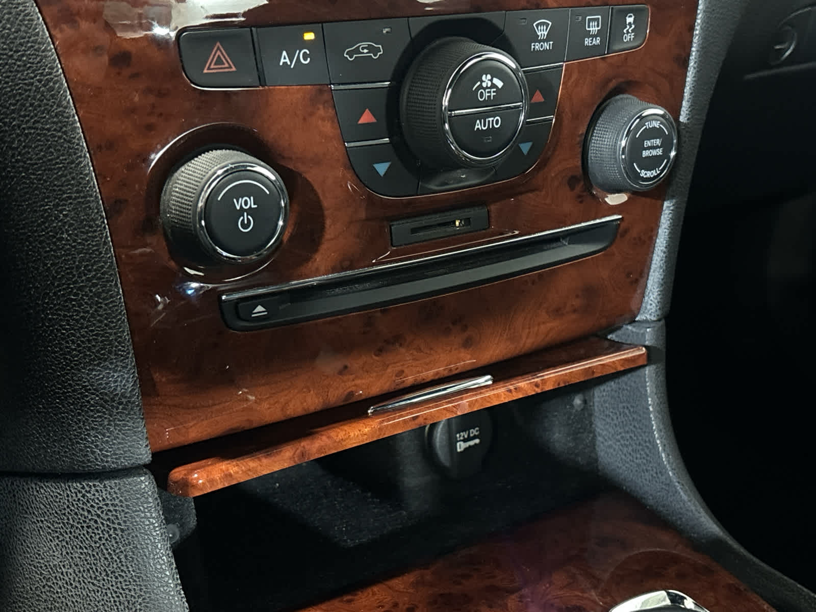 2014 Chrysler 300 Base