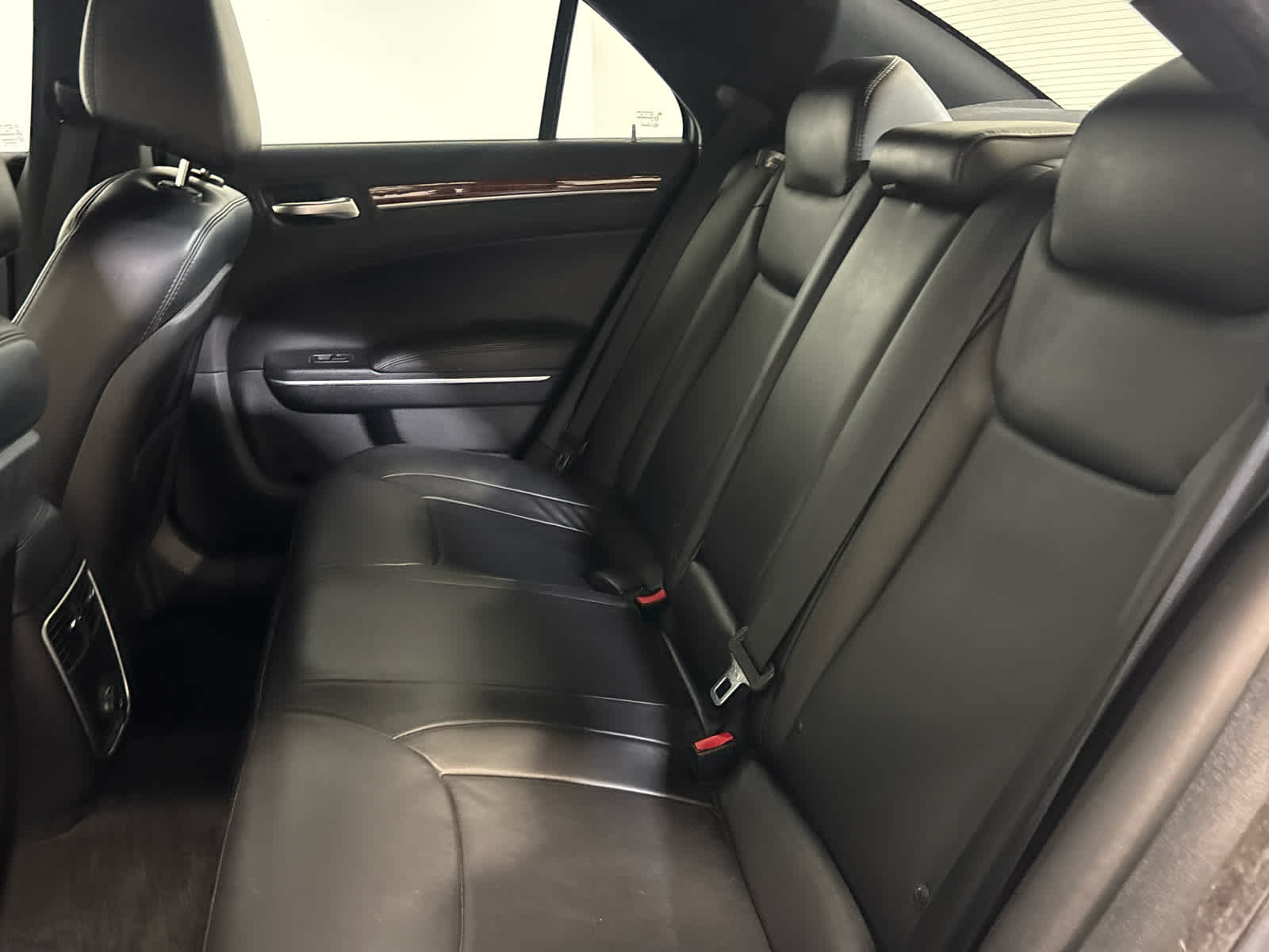 2014 Chrysler 300 Base