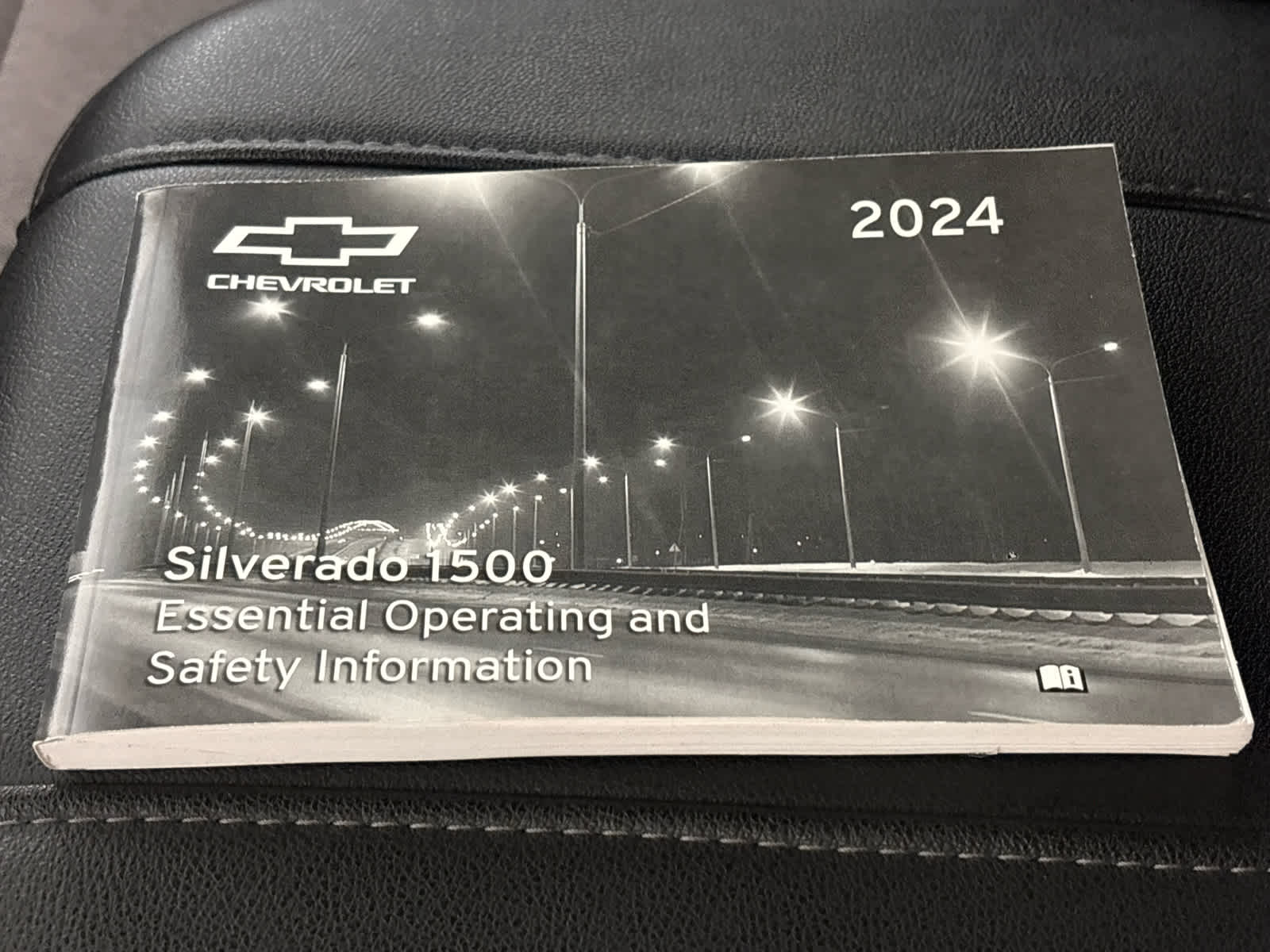 2024 Chevrolet Silverado 1500 RST
