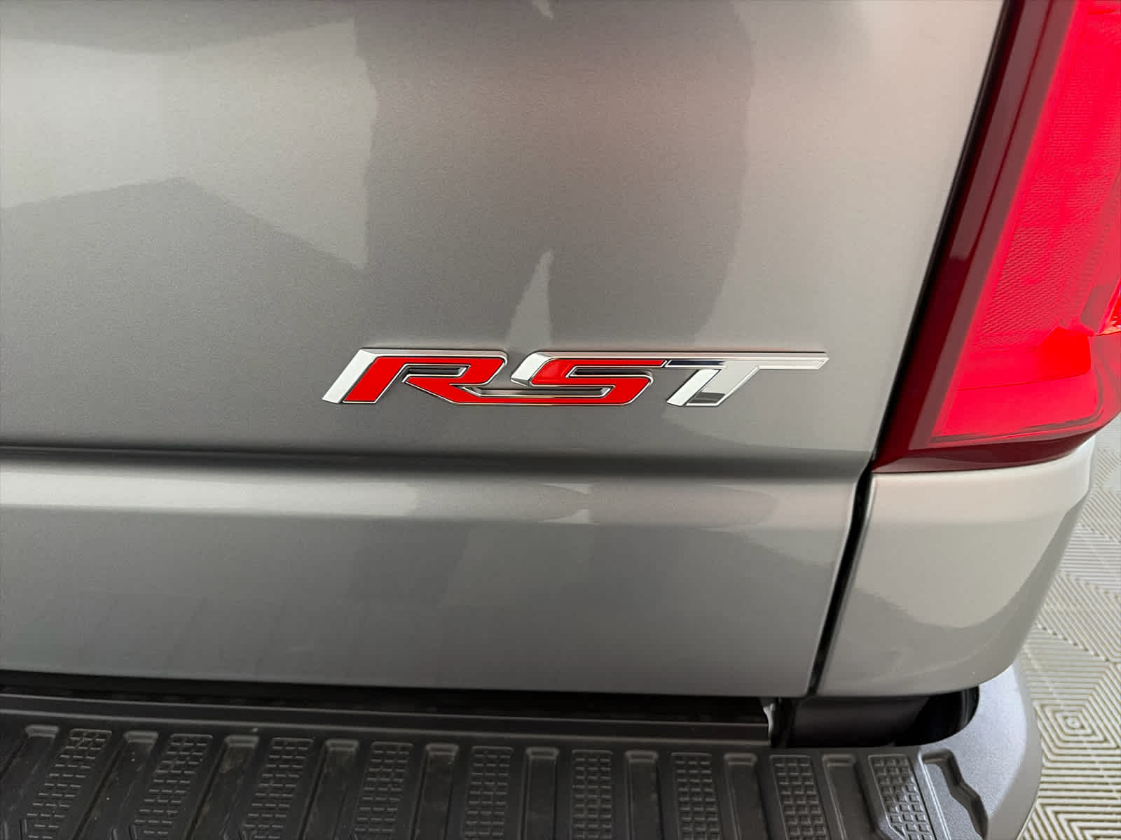 2026 Chevrolet Silverado 1500 RST - Photo 25