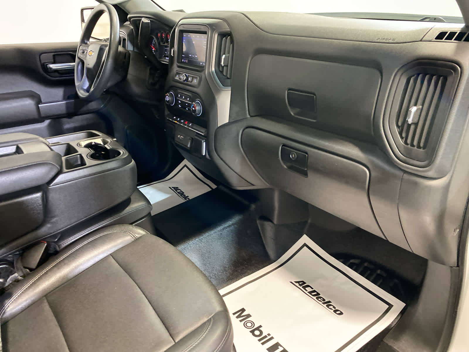 2022 Chevrolet Silverado 1500 WT