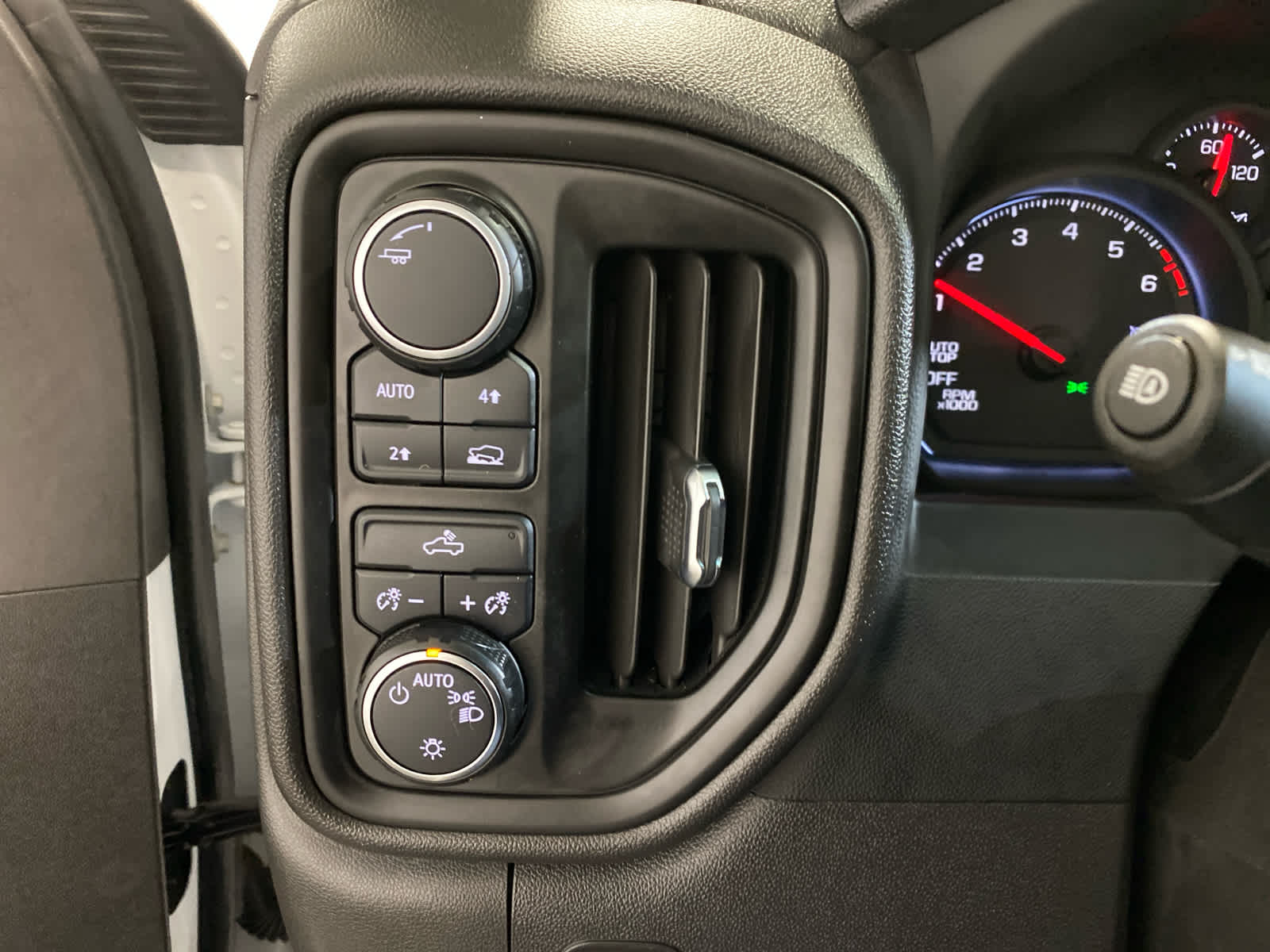 2022 Chevrolet Silverado 1500 WT