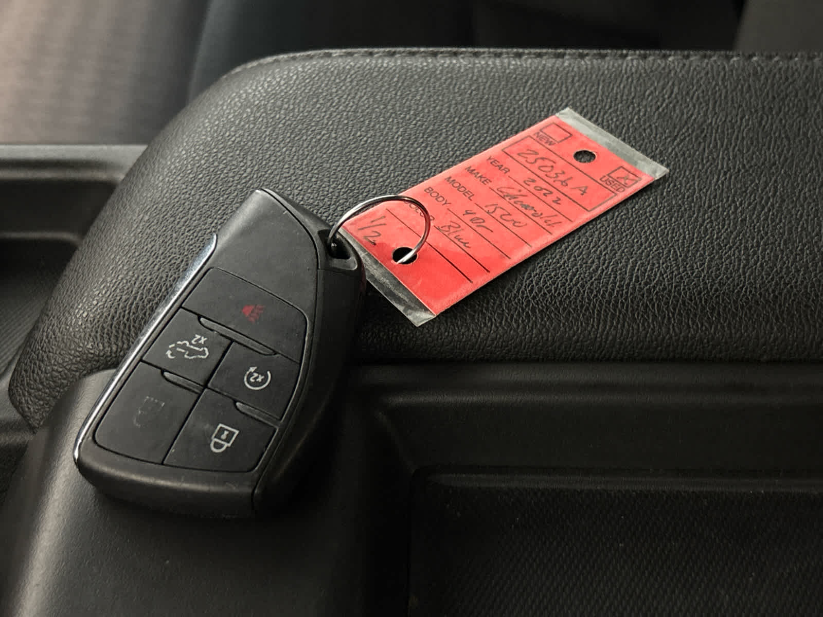 2022 Chevrolet Silverado 1500 Custom Trail Boss